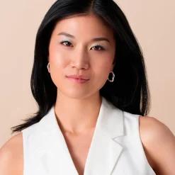 Online Catrice Glossin' Glow 10 Tinted Lip Oil