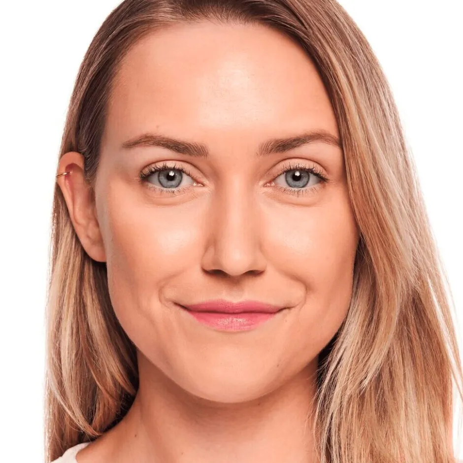 Discount Catrice Invisible Cover 045N Foundation