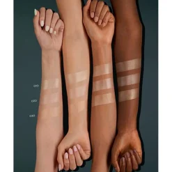 New Catrice More Than Glow Beyond Golden Glow Highlighter