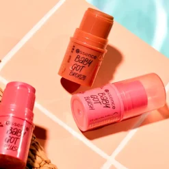 New Essence 10 Baby Got Bronze Bronzing Stick