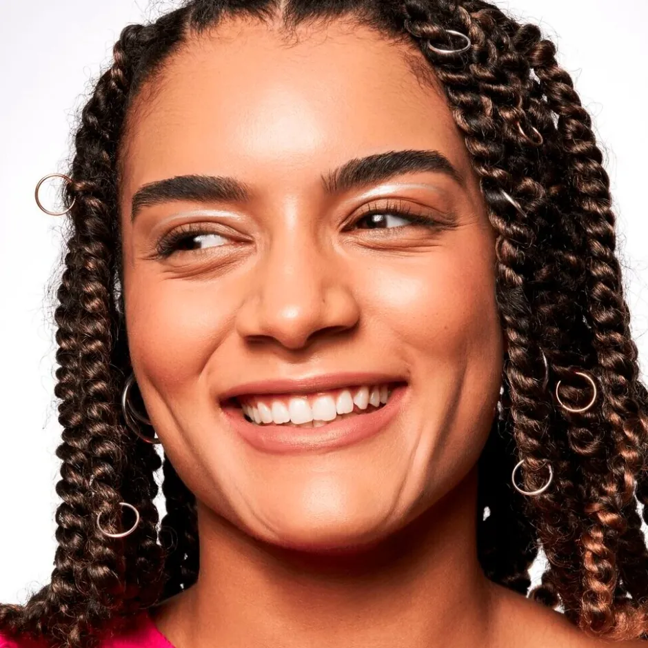 Discount Essence 60 Skin Tint