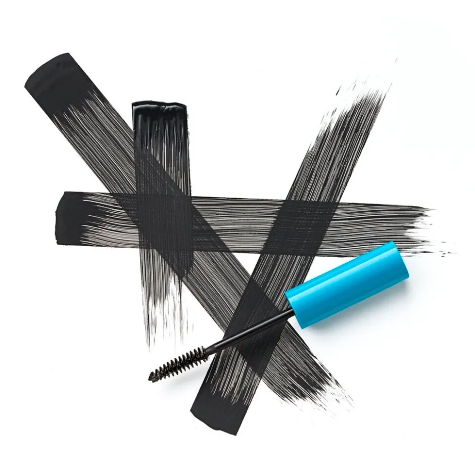 Best Essence All Eyes On Me Black Waterproof Mascara