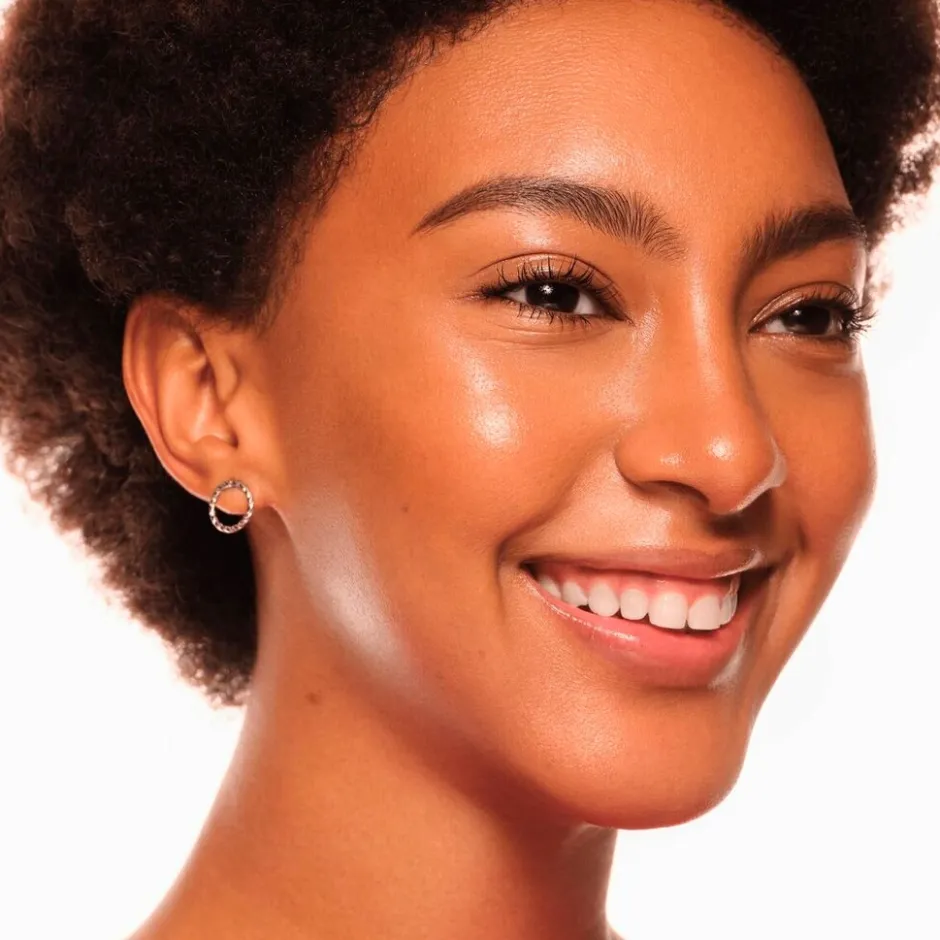 Essence Baby Got Bronze 10 Golden Hour Shimmering Bronzer