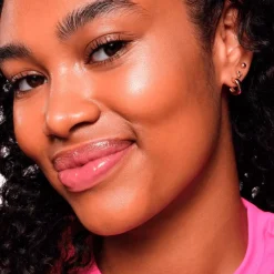 Hot Essence Baby Got Glow 010 Golden Aura Highlight Stick