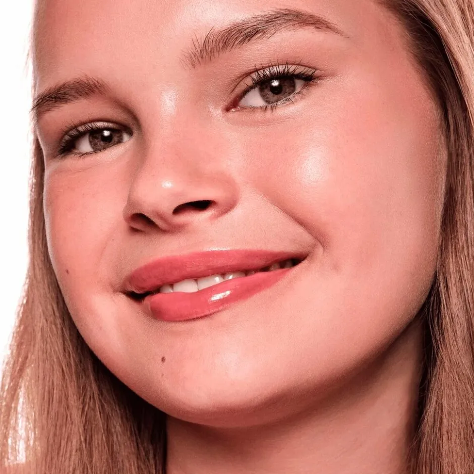 New Essence Extreme Shine 17 Volume Lipgloss