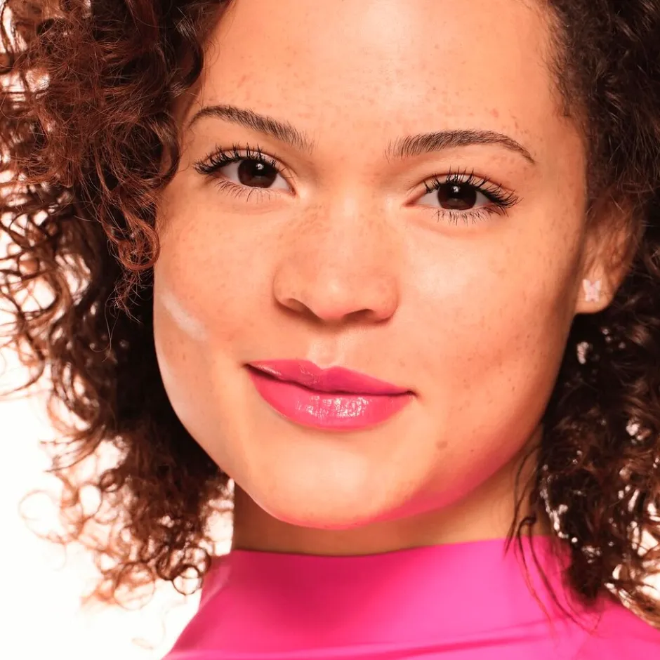 Clearance Essence Glossy Glaze 03 Pink Things Up High Shine Lipstick