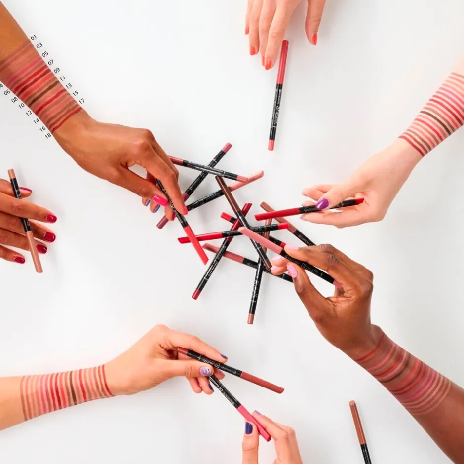 Essence 8H Matte Comfort 13 Never Too Much Lipliner