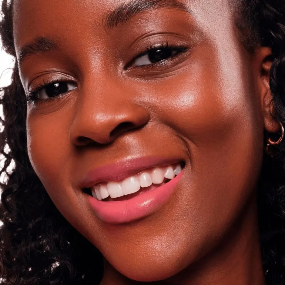 Best Essence Satin Glow 03 Rose And Shine Luminous Shine Lipstick