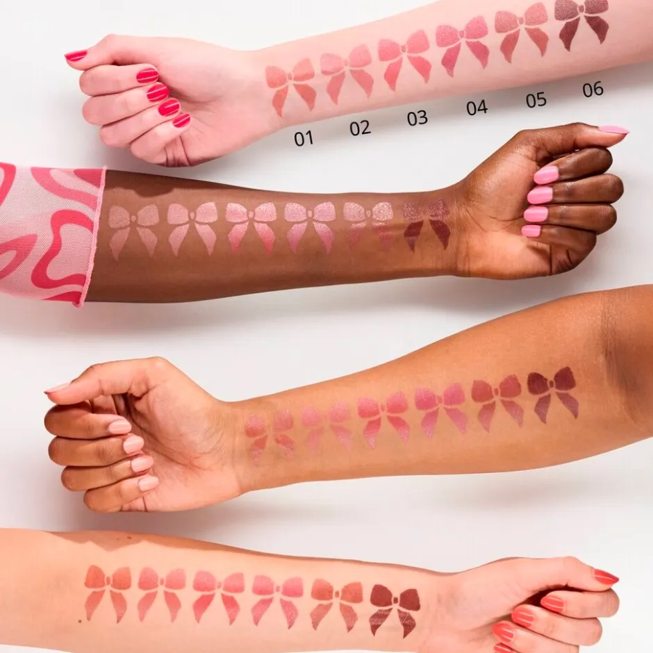 Hot Essence Satin Glow 01 Whole Latte Love Luminous Shine Lipstick