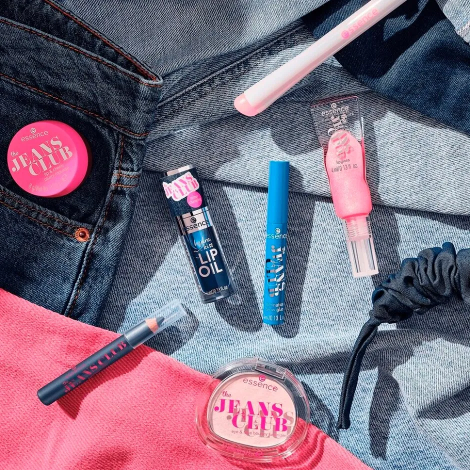 Online Essence The Jeans Club Lip & Cheek Blurry Mousse