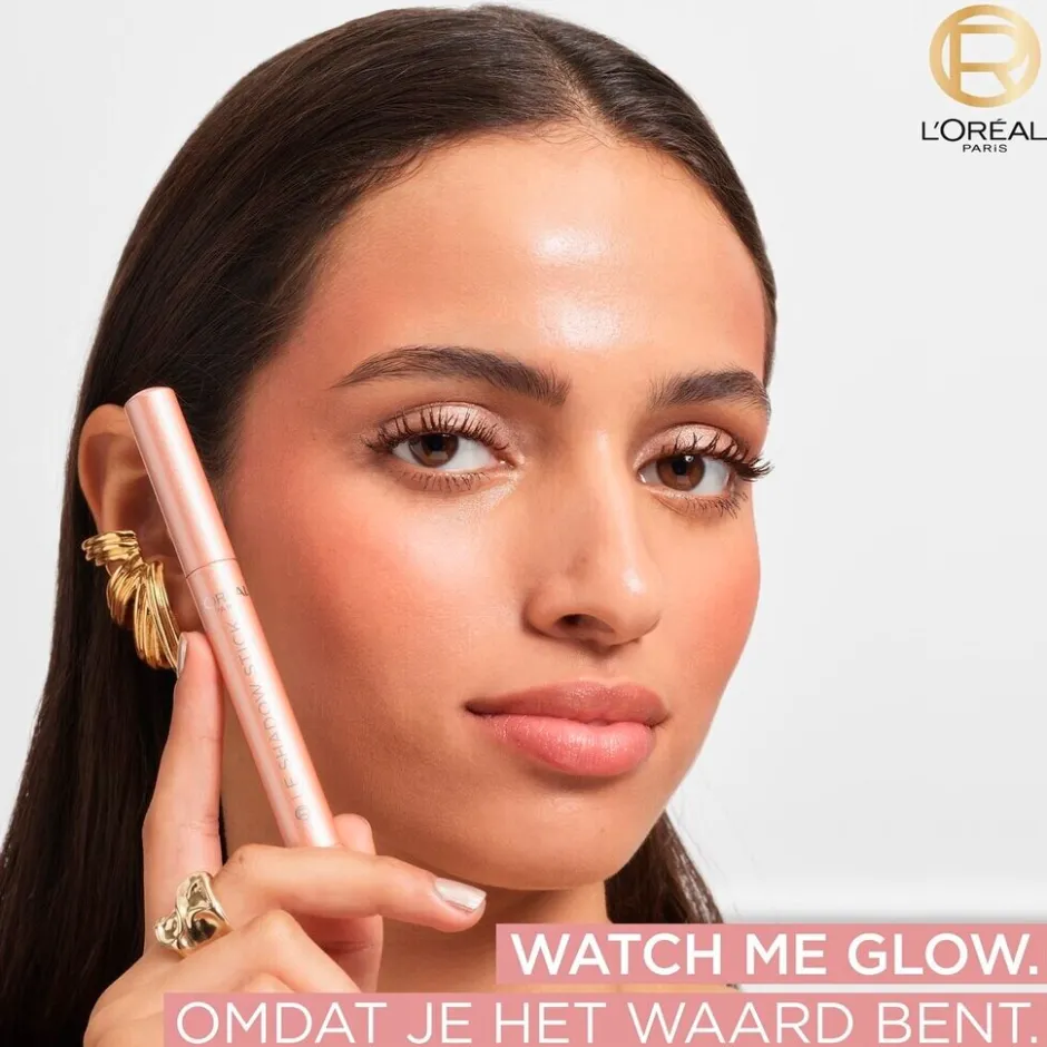 New L'Oreal L'Oréal Paris 115 Twinkling Rose Le Shadow Stick