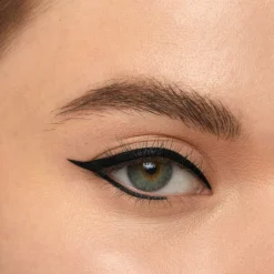 Maybelline New York Lasting Drama Automatic Eyeliner