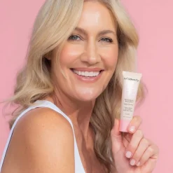 New MCoBeauty Miracle Natural Tan BB Cream