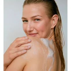 Sale Nivea Hawaii Flower & Oil Douchegel