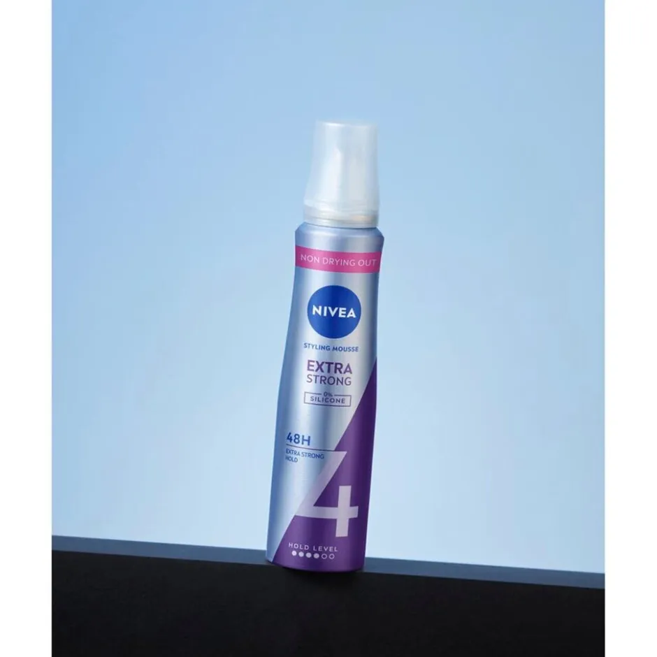 New Nivea Hold 4 Extra Strong Styling Mousse