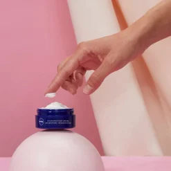 Hot Nivea Skincare NIVEA Voedende Nachtcrème
