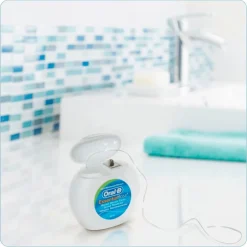 Online Oral B Oral-B Essential Waxed Dental Floss